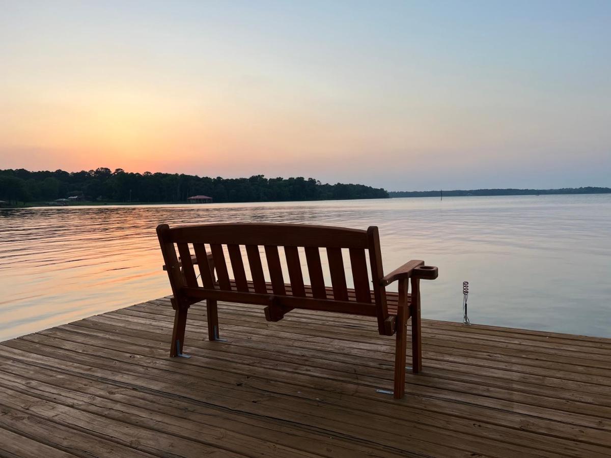 Вилла Lakefront Oasis With Private Boat Dock On Lake Palestine Coffee City Экстерьер фото